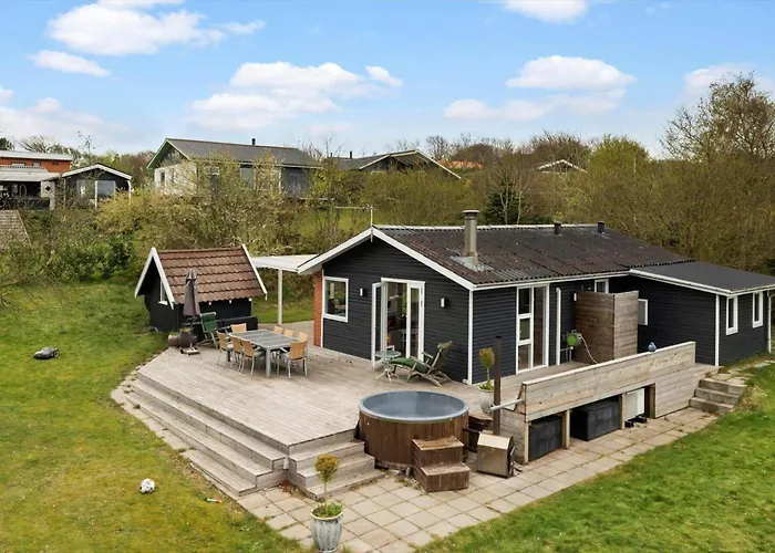 Holiday home Lf11116-struer-skovdammen-1